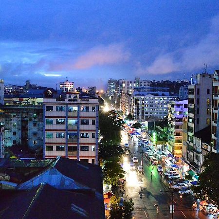 Hotel Grand United - Chinatown Yangon Ngoại thất bức ảnh
