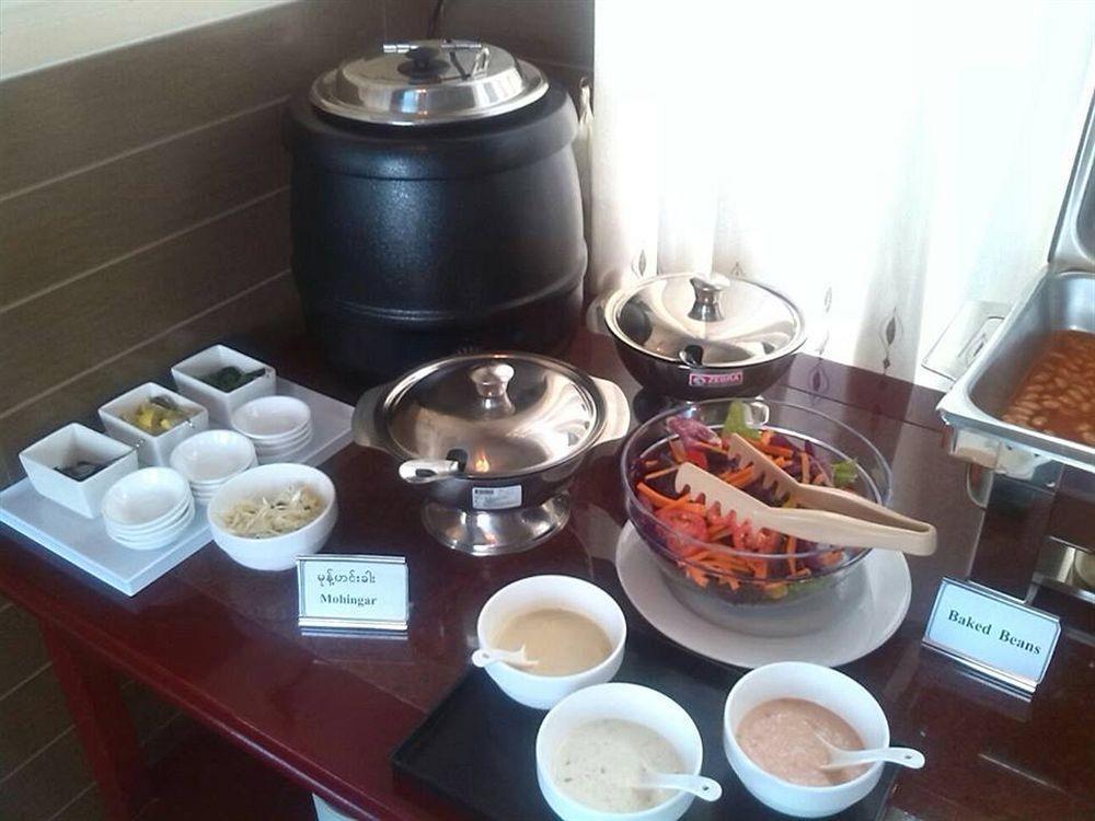 Hotel Grand United - Chinatown Yangon Ngoại thất bức ảnh